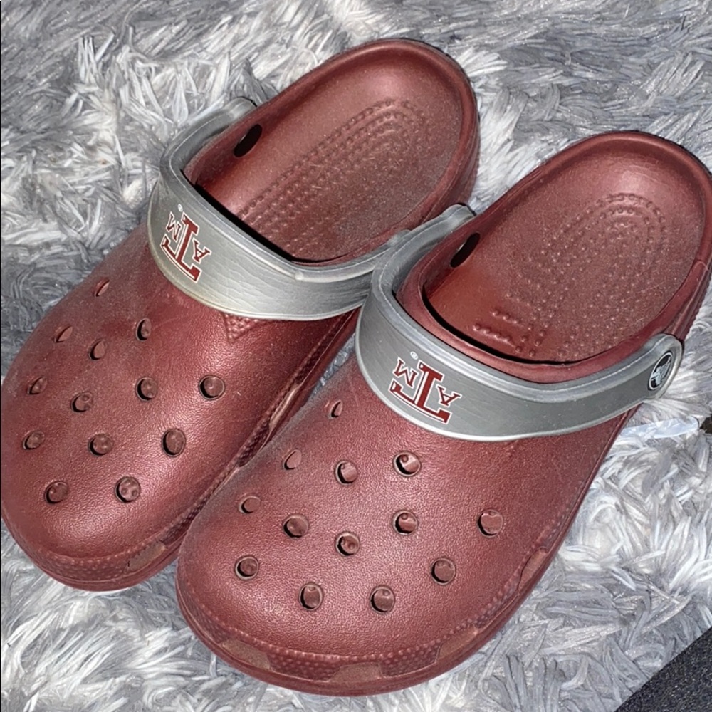 Texas A&M Crocs